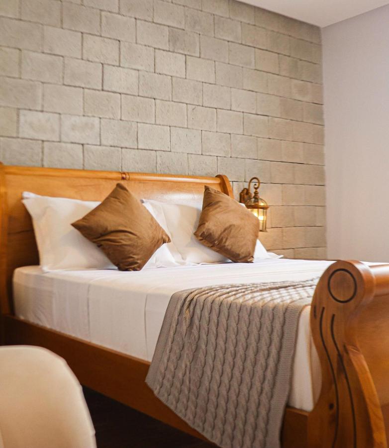 Vila Pugliesi Hotel Boutique 伦索伊斯 外观 照片